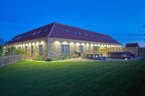 Red Oak Barn, Ashlin Farm Barns